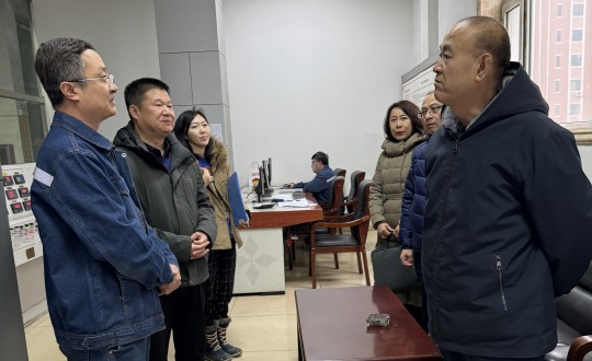 2024年1月17日，區人大常委會副主任徐景寶一行蒞臨供熱總公司調研走訪_副本.jpg